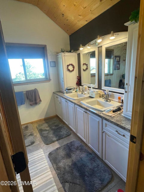 Tiny photo for 2254 Bogey Place, Overgaard, AZ 85933 (MLS # 263300)