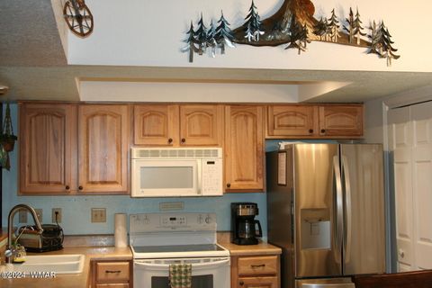 Tiny photo for 2673 Sports Village Loop # 10, Pinetop, AZ 85935 (MLS # 257775)