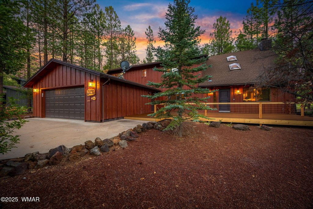 Photo for 6597 Buck Springs Rd Rd, Pinetop, AZ 85935 (MLS # 257937)