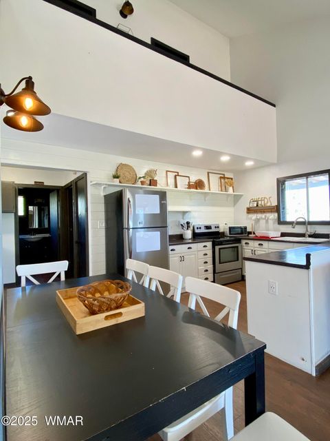 Tiny photo for 6292 Apache Trail, Show Low, AZ 85901 (MLS # 259323)