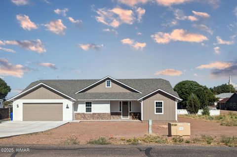 Photo of 411 S Hillcrest Drive, Snowflake, AZ 85937 (MLS # 257574)