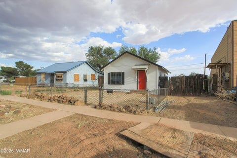 Tiny photo for 143 E Hampshire Street, Holbrook, AZ 86025 (MLS # 262711)