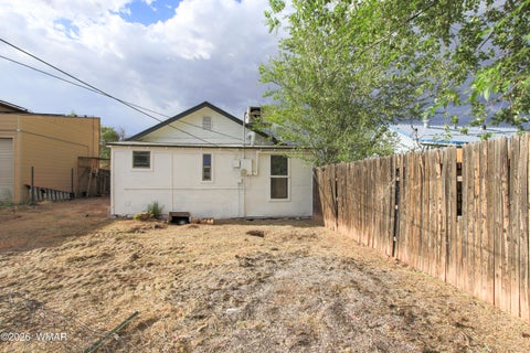 Tiny photo for 143 E Hampshire Street, Holbrook, AZ 86025 (MLS # 262711)