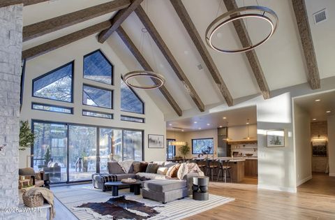 Photo of 1521 S Little Leaf Lane, Show Low, AZ 85901 (MLS # 259098)