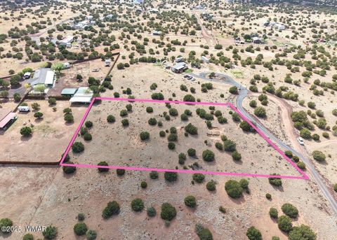 Tiny photo for 8519 Lyzniack Place, Show Low, AZ 85901 (MLS # 258371)