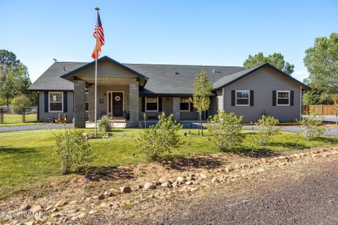 Photo of 1940 Stone Gate Way, Heber, AZ 85928 (MLS # 261173)