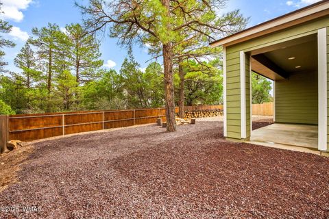 Tiny photo for 201 N Canyon Loop, Show Low, AZ 85901 (MLS # 258327)