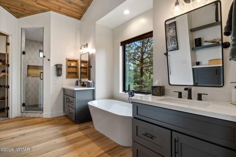 Tiny photo for 2101 S Monkshood Road, Show Low, AZ 85901 (MLS # 262984)