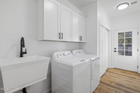 Tiny photo for 2225 Roundabout Way, Overgaard, AZ 85933 (MLS # 259438)