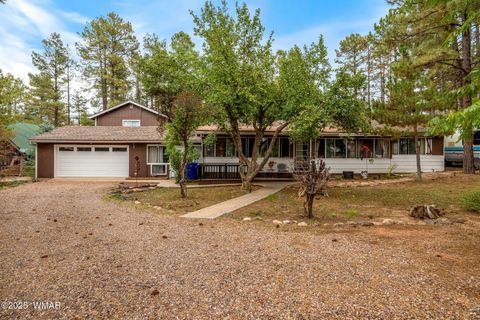 Photo of 1009 Chaparral Drive, Show Low, AZ 85901 (MLS # 253675)