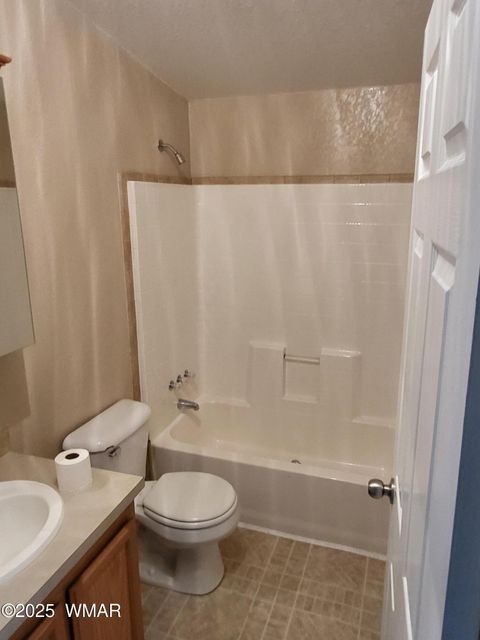 Tiny photo for 2052 Lone Mountain Road, Overgaard, AZ 85933 (MLS # 258427)