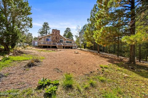 Photo of 1955 Twin Pines Trail, Overgaard, AZ 85933 (MLS # 258324)