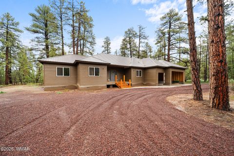 Photo of 4240 Hilltop Drive, Lakeside, AZ 85929 (MLS # 258333)