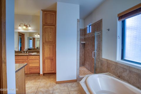 Tiny photo for 301 W Creekwood Lane, Show Low, AZ 85901 (MLS # 258434)