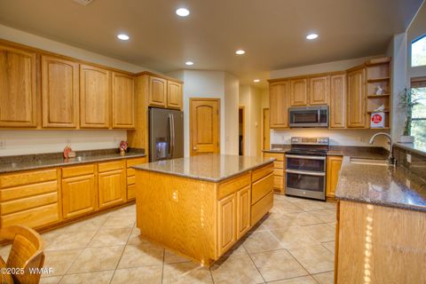 Tiny photo for 301 W Creekwood Lane, Show Low, AZ 85901 (MLS # 258434)