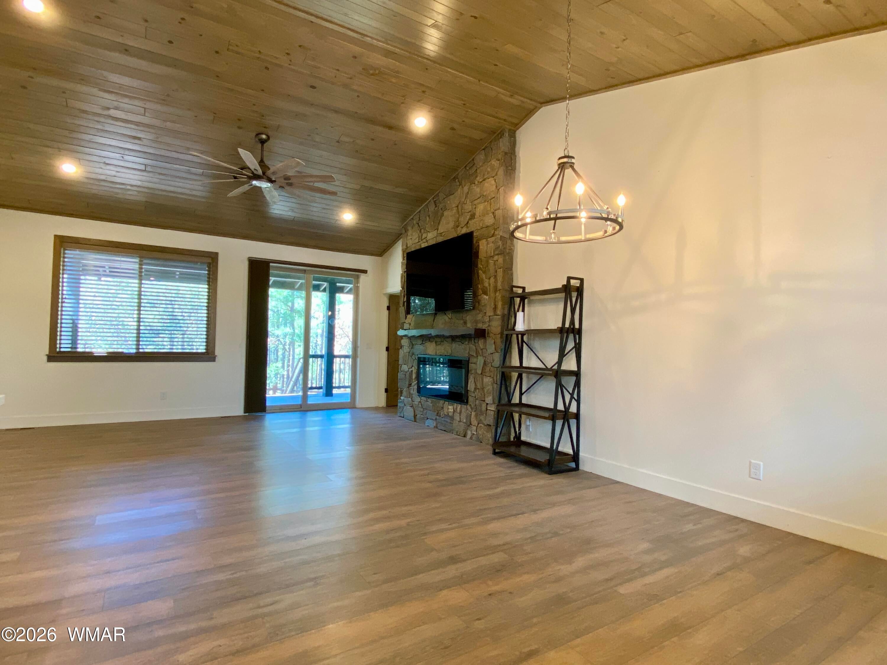 2150 N Bison Pass Court