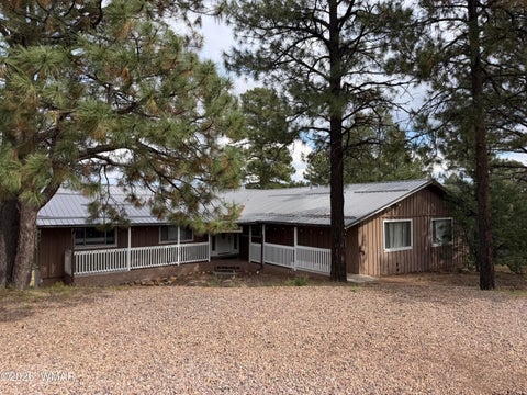 Tiny photo for 201 S 6th Place, Show Low, AZ 85901 (MLS # 263594)