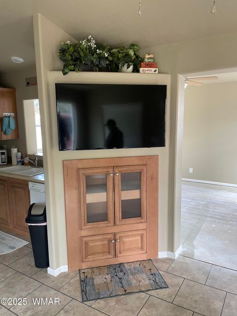 Tiny photo for 3880 S Mule Skinner Loop, Show Low, AZ 85901 (MLS # 260350)