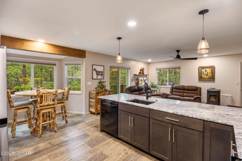 Tiny photo for 923 Hidden Way, Show Low, AZ 85901 (MLS # 262918)