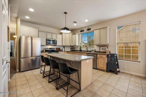 Tiny photo for 1730 N Medina Loop, Show Low, AZ 85901 (MLS # 262770)