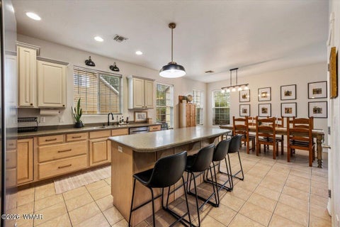 Tiny photo for 1730 N Medina Loop, Show Low, AZ 85901 (MLS # 262770)