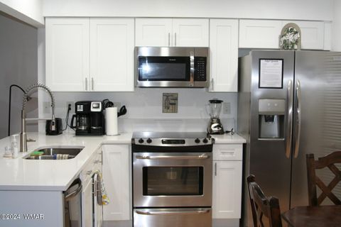 Tiny photo for 2777 Sports Village Loop # 23A, Pinetop, AZ 85935 (MLS # 253280)