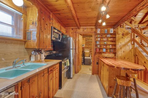 Tiny photo for 669 W Monarch Circle, Lakeside, AZ 85929 (MLS # 258149)