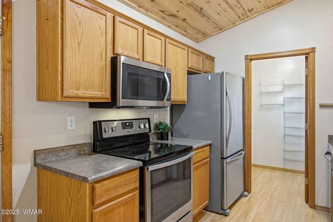 Tiny photo for 2677 Palomino Trail, Overgaard, AZ 85933 (MLS # 259010)