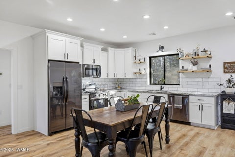 Tiny photo for 2225 Roundabout Way, Overgaard, AZ 85933 (MLS # 262523)