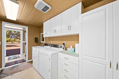 Tiny photo for 61 County Road 3114, Vernon, AZ 85940 (MLS # 261822)