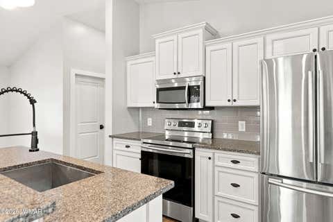 Tiny photo for 4560 W Rogers Drive, Show Low, AZ 85901 (MLS # 262772)