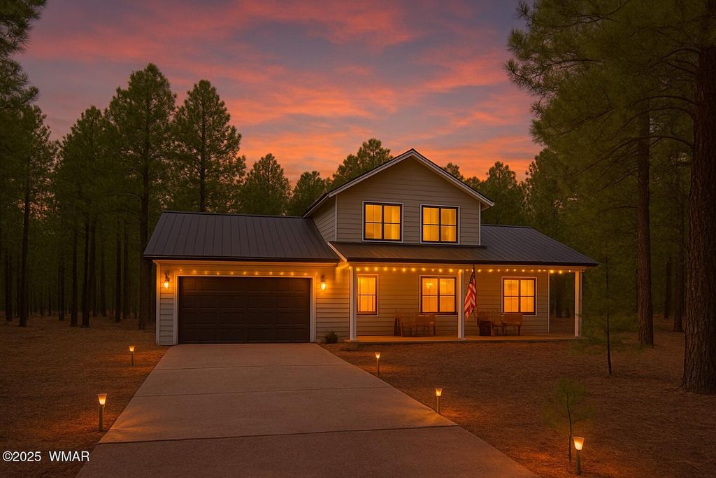 Photo for 9211 Holly Lane, Lakeside, AZ 85929 (MLS # 255677)