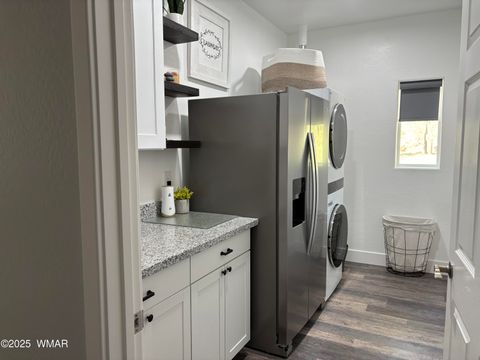 Tiny photo for 571 S Mountain Pines Avenue, Show Low, AZ 85901 (MLS # 258281)