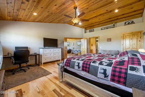 Tiny photo for 2757 Sunflower Drive, Overgaard, AZ 85933 (MLS # 260896)