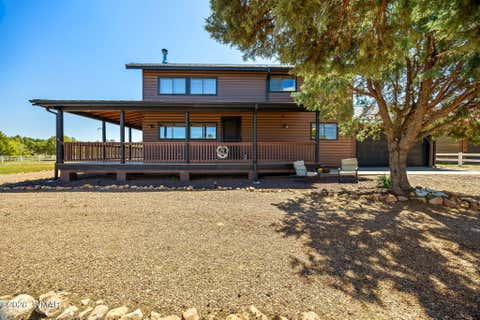 Tiny photo for 2757 Sunflower Drive, Overgaard, AZ 85933 (MLS # 260896)