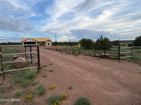 Tiny photo for 2141 Mazatzal Street, Show Low, AZ 85901 (MLS # 262730)
