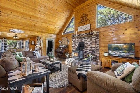 Tiny photo for 2224 Meadow Trail, Overgaard, AZ 85933 (MLS # 263101)