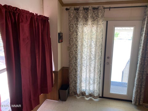 Tiny photo for 304 Cedar Avenue, Holbrook, AZ 86025 (MLS # 263199)