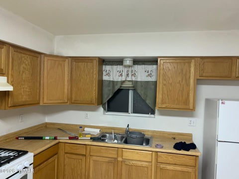 Tiny photo for 304 Cedar Avenue, Holbrook, AZ 86025 (MLS # 263199)