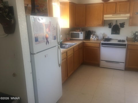 Tiny photo for 304 Cedar Avenue, Holbrook, AZ 86025 (MLS # 263199)