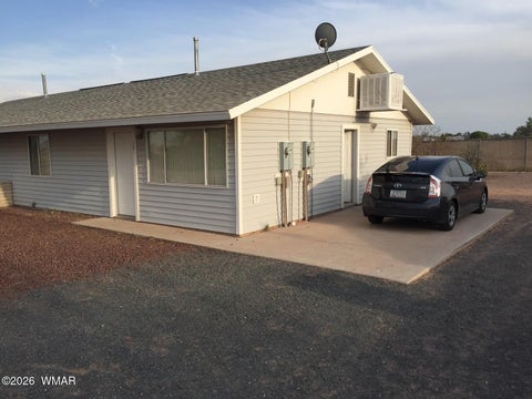 Tiny photo for 304 Cedar Avenue, Holbrook, AZ 86025 (MLS # 263199)