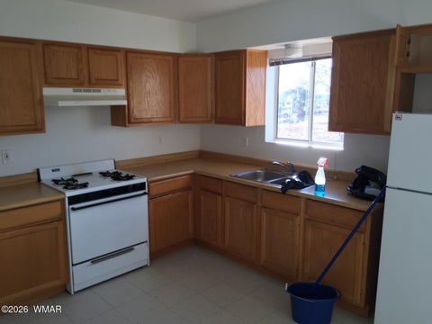 Tiny photo for 304 Cedar Avenue, Holbrook, AZ 86025 (MLS # 263199)