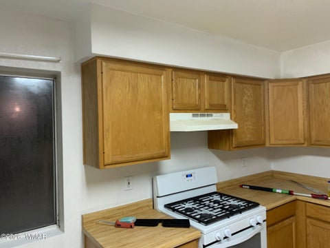 Tiny photo for 304 Cedar Avenue, Holbrook, AZ 86025 (MLS # 263199)