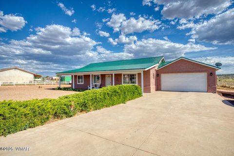 Photo of 2655 E Walnut Drive, Taylor, AZ 85939 (MLS # 260012)