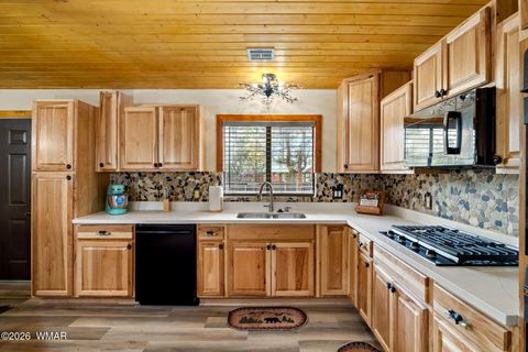 Tiny photo for 2924 Pine Rim Road, Overgaard, AZ 85933 (MLS # 260962)