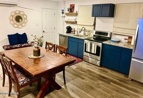 Tiny photo for 311 W Hopi Drive, Holbrook, AZ 86025 (MLS # 252623)