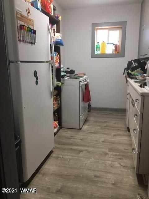 Tiny photo for 311 W Hopi Drive, Holbrook, AZ 86025 (MLS # 252623)