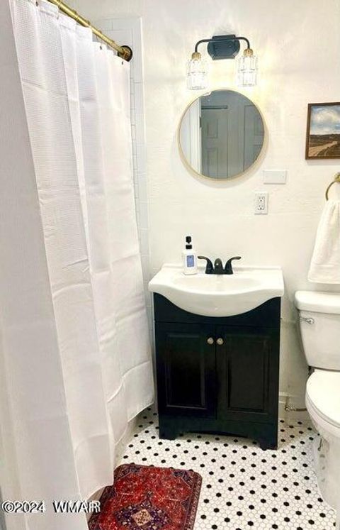 Tiny photo for 311 W Hopi Drive, Holbrook, AZ 86025 (MLS # 252623)