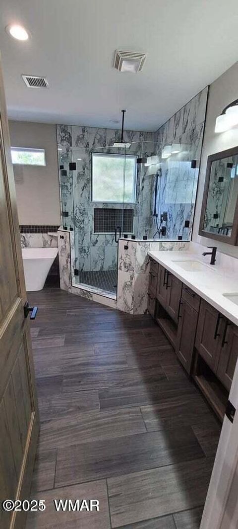 Tiny photo for 1651 S Falling Leaf Road, Show Low, AZ 85901 (MLS # 258713)