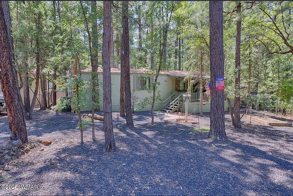Photo for 1861 E Sierra Pine Loop, Pinetop, AZ 85935 (MLS # 258309)